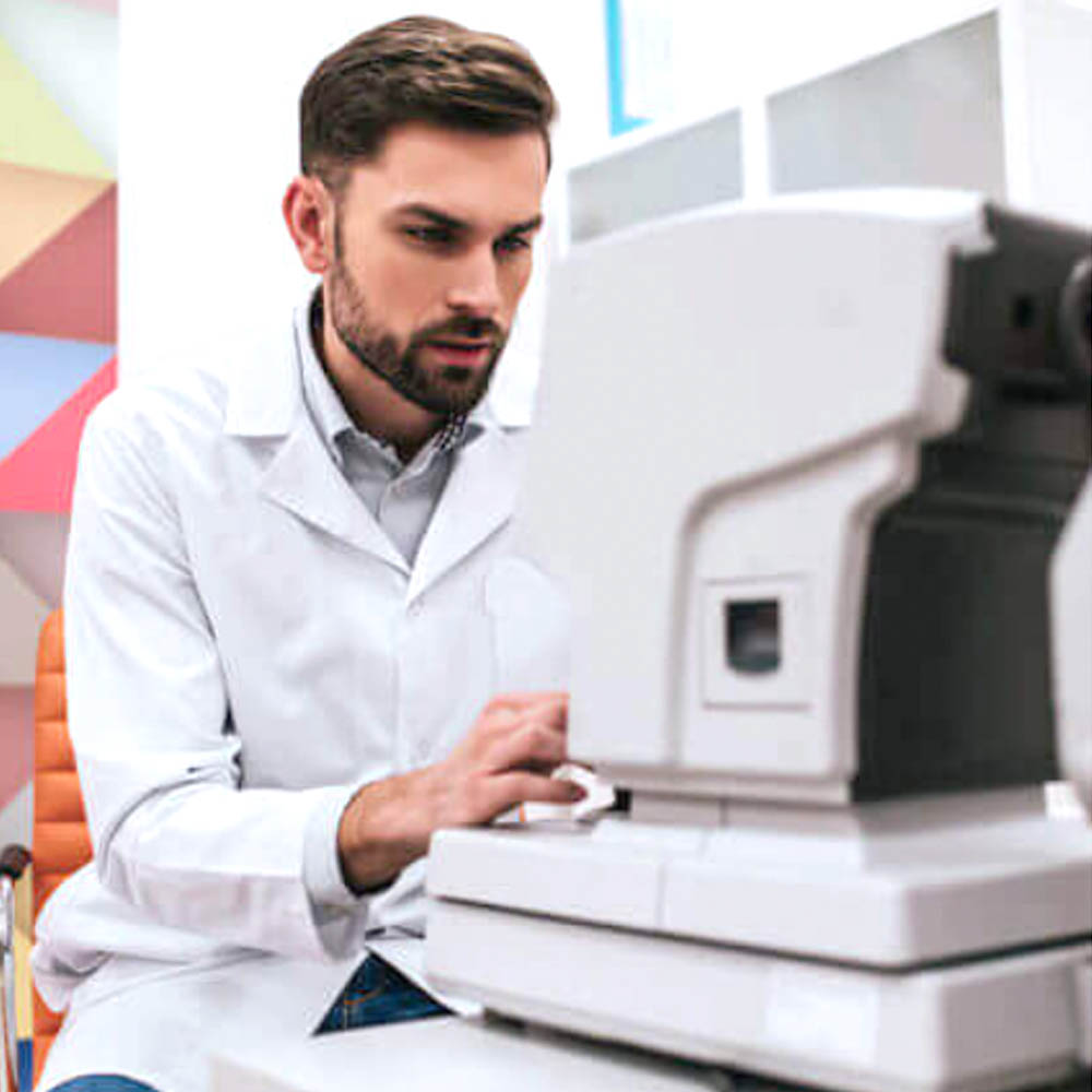 optometrist in Rochester